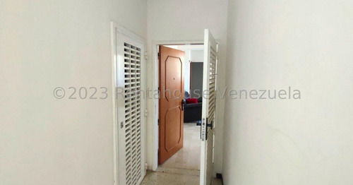 Imagen 2 de 30 de Apartamento En Venta Urb La Soledad, Maracay 23-24613 Hc