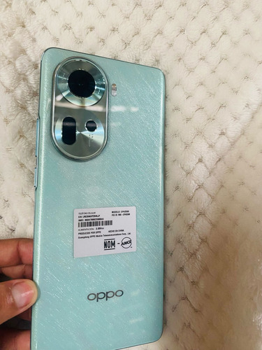 Oppo Reno11 5g Dual Sim 256 Gb Verde Claro 12 Gb Ram (Usado)