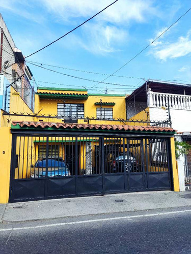 Venta Casa Comercial En Las Acacias Precio De Oportunidad | G27