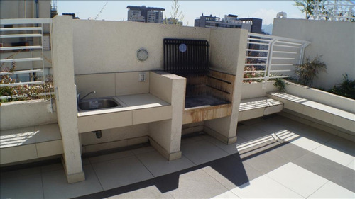 Depto. 1 Dorm. A Pasos De Metro Moneda