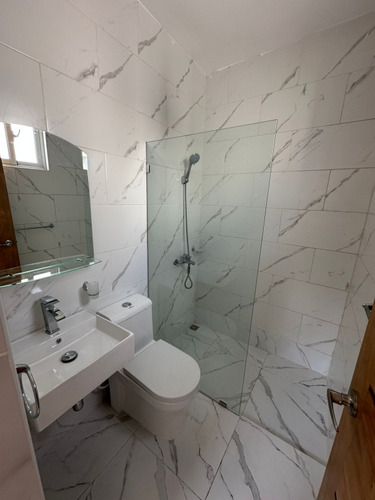Se Renta Casa Con Piscina En San Isidro Prado Oriental