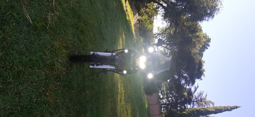 Imagen 4 de 8 de Honda Falcon 400