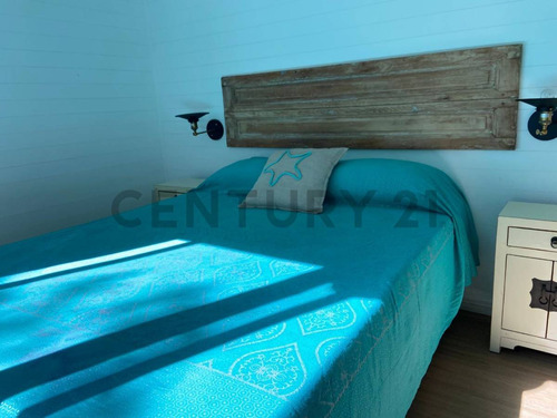 Cómoda Casa A Pasos De La Playa Brava