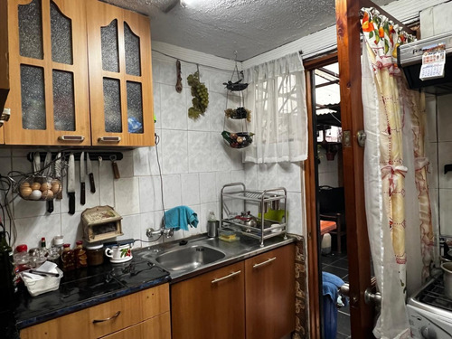 Casa Muy Linda En Comuna De La Granja Aceptamos Subsidio