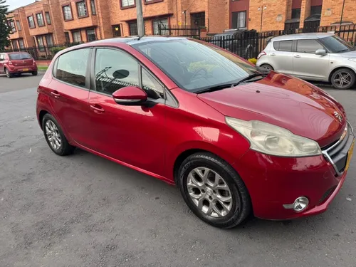 Peugeot 208 1.6 Allure