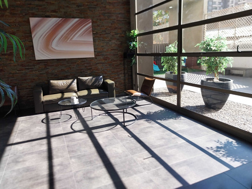 Depto 2 Dorm Con Estac. Metro U De Santiago (96320)