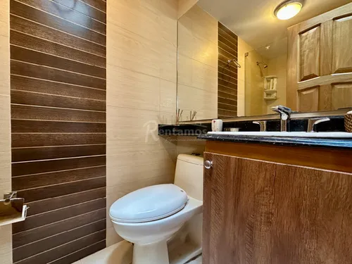 Casa En Venta En San Lucas. Cod V776063