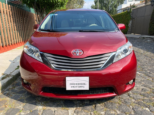 Toyota Sienna 3.5 Xle Mt
