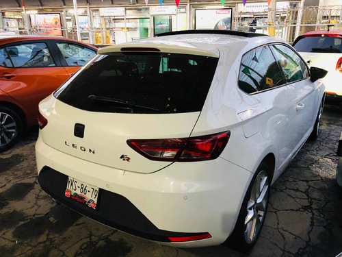 Imagen 4 de 13 de Seat Leon 2014 1.8 Fr T Mt