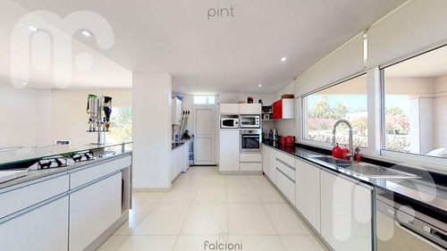 Imagen 9 de 27 de Venta Casa - Club Miralagos