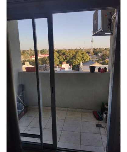 Imagen 7 de 8 de En Venta Departamento 2 Dormitorios Con Balcón En Alto Alberdi