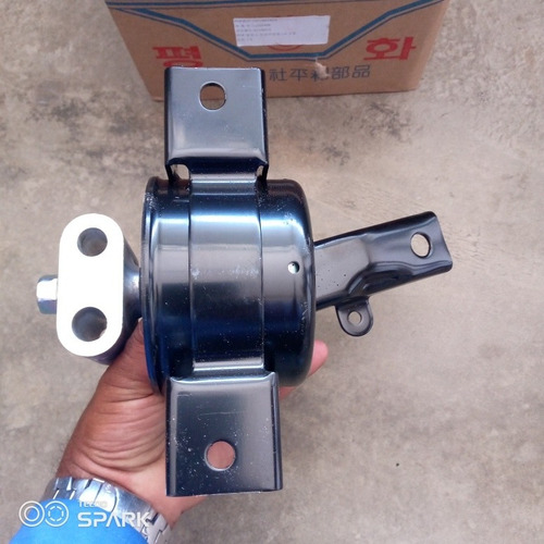 Imagen 5 de 5 de Base De Motor Izquierda Chevrolet Aveo (lado De La Caja)