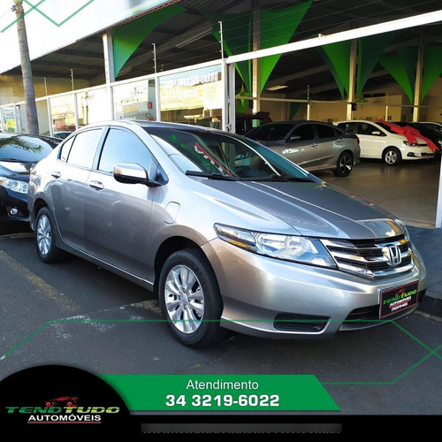 Imagem 2 de 7 de Honda City Lx 1.5 Cinza 2013