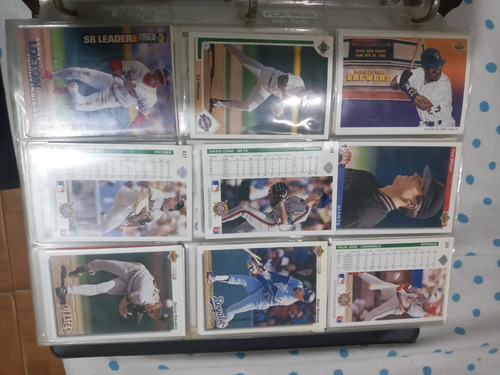 Tarjetas Coleccionables De Beisbol Album De 612 Targetas 