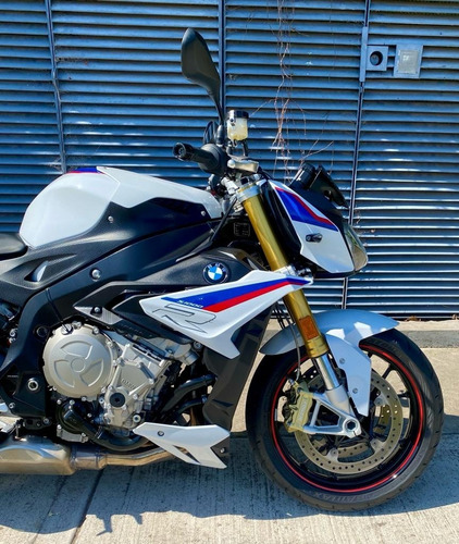 Imagen 3 de 10 de Bmw S 1000 R Tricolor C/ Akrapovic