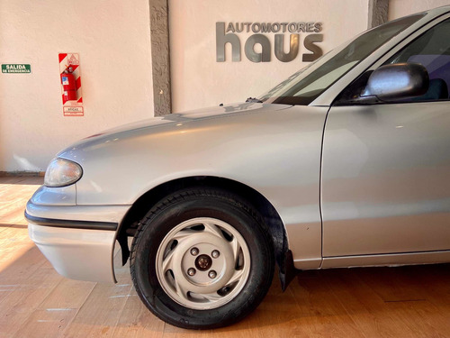 Imagen 7 de 15 de Hyundai Accent 1.5 Gls 4dr 1998