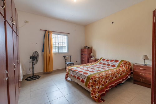 Imagen 5 de 24 de Casa A La Venta 2 Dormitorios En San Lorenzo