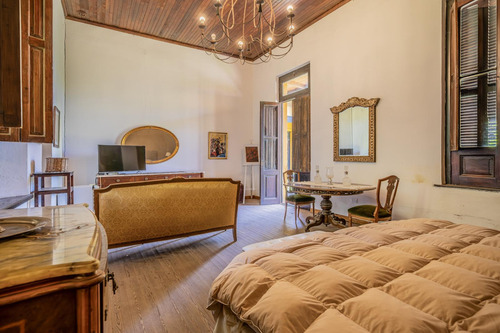 Hotel Boutique + Restaurante De Campo En Alquiler En Villa Ruiz