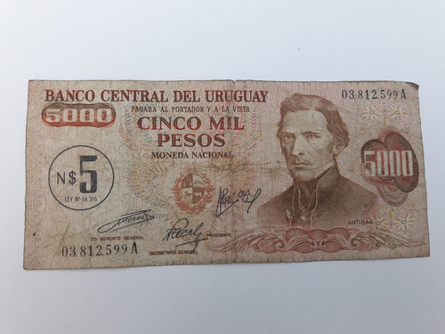 Billete 5000 Pesos Resellado 5 Uruguayo Usado Ver Fotos