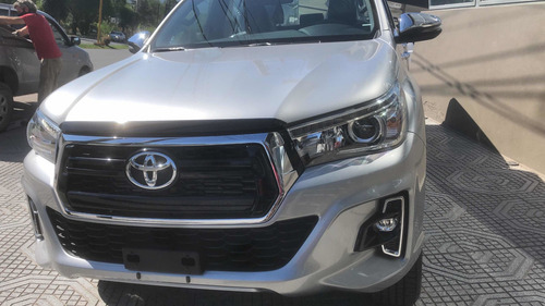 Toyota Hilux 2.8 Cd Srx 177cv 4x2 Unica Entrega Inmediata