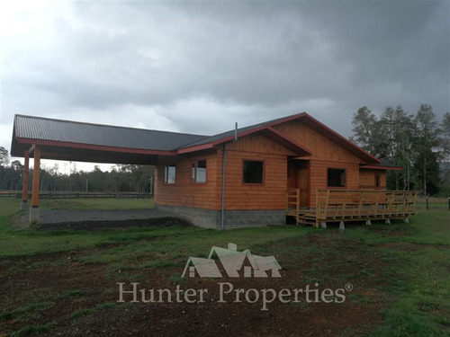 Parcela Con Casa 4d,2b En Venta, Sector Chucauco, Villarrica