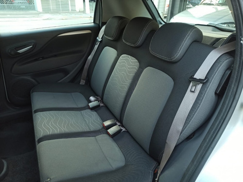 Imagem 9 de 9 de Fiat Punto 1.6 Essence Ano 2014 Completo
