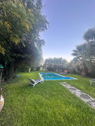 Casa En Venta En Pueblo Esther Con Jardin Y Pileta