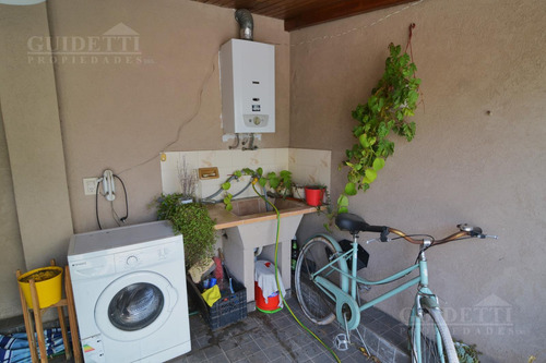 Departamento 3 Ambientes Con Terraza En Llavallol Al 4100