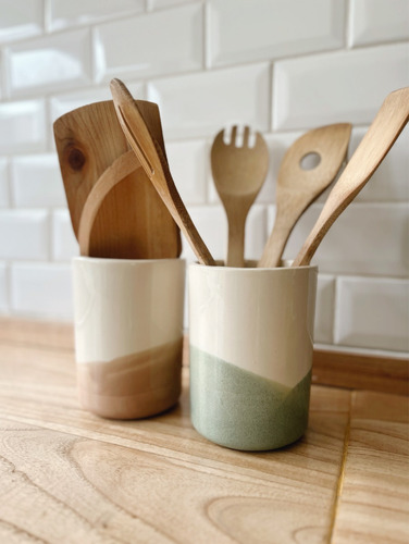 Porta Cucharas/utencillos De Cocina Ceramica Camel Y Verde