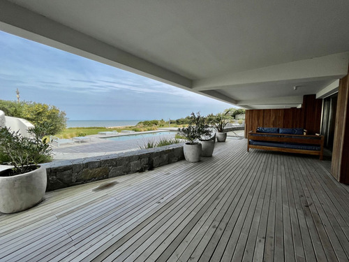 Apartamento En Venta En Manantiales Sobre La Playa (ref: Bpv-8058)