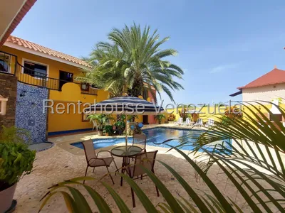 Hotel y resort en venta