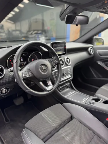 Mercedes Benz A200 1.6t Muy Bajo Kilometraje