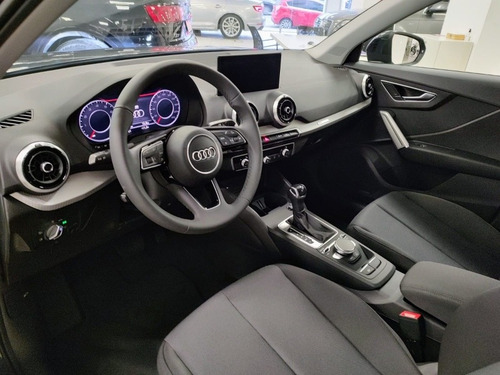Imagen 5 de 25 de Audi Q2 2022 0km 2020 2021 Usada Q3 A3 Sportback A1 A4 Q20k