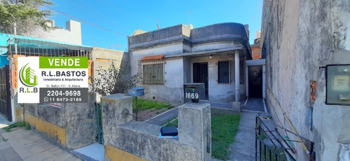 Ph De 3 Amb Con Gran Patio Y Terraza Con Posibilidad De Ampliar Metros.