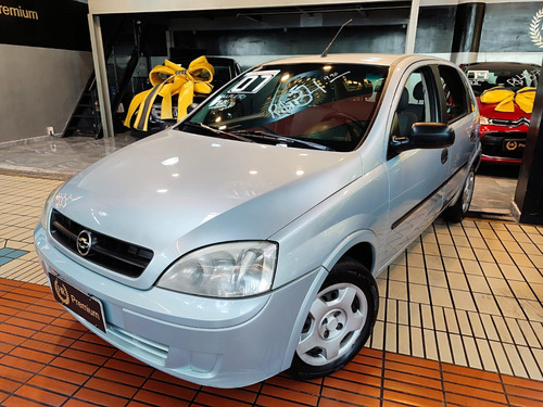 Chevrolet Corsa 1.8 Maxx Flex Power 5p