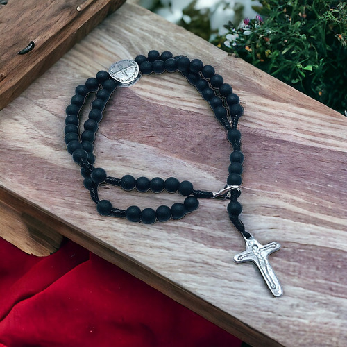 Pulseira Terço Medalha Das Duas Cruzes Preto Fosco