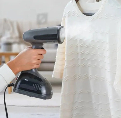 Plancha Oster A Vapor Vertical De Ropa Gcstes100