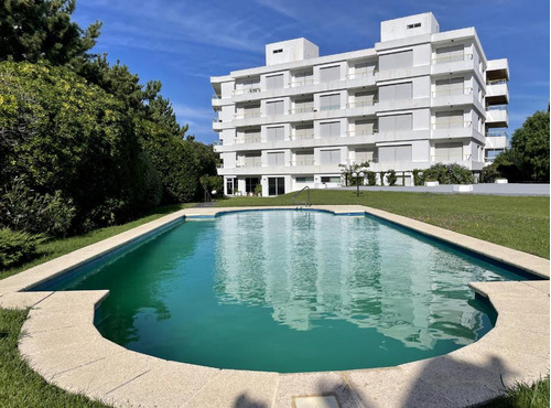 Departamento En Venta De 3 Dormitorios Punta Del Este Playa Mansa