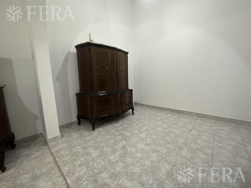 Venta Ph De 2 Ambientes Con Patio En Sarandi