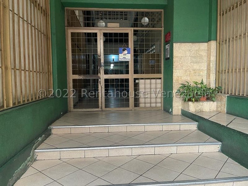 Local Comercial En Alquiler - Elena Marin Nobrega - Mls #22-18164