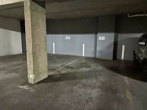 Uf + 4.93% - Sin Comision (remodelado) - 3d/2ba + 1 E+ 1 Bo.