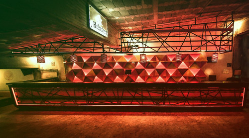 Sillas Mesas Bancos Periqueras Madera Metal / Restaurantes