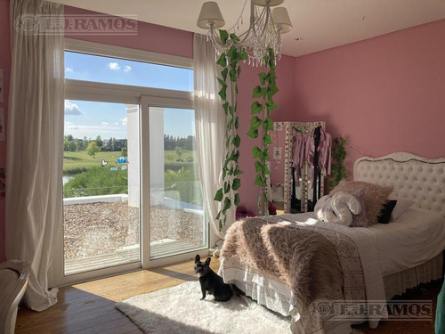 Imagen 20 de 24 de Casa En Venta - El Golf - Nordelta