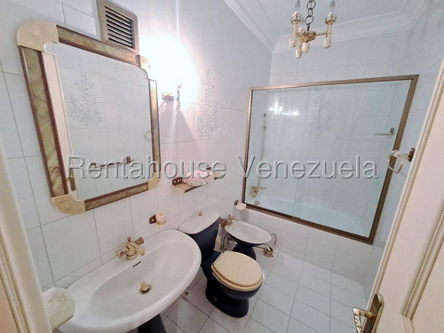 Casa En Venta La Lagunita Country Club Mls #25-17748 Bm