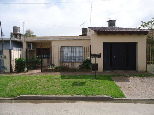Imagen 2 de 14 de Casa En Venta En Ituzaingo Norte