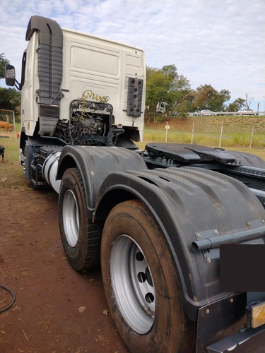 Imagem 5 de 15 de Caminhão Volvo Fh 400 6x2 Cx. Mecânica Sem Ar Ano 2007