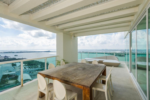 Imagen 28 de 30 de Pent House En Venta En Bay View Grand