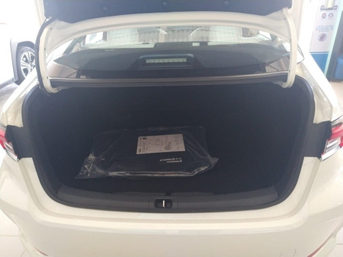 Imagem 12 de 13 de Altis Premium 1.8 Hv Ffv Cvt