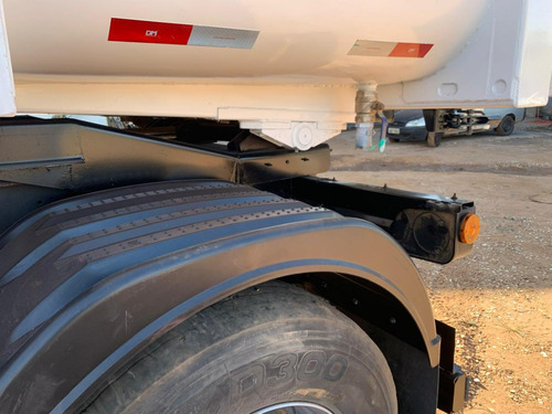 Carreta Basculante Vanderleia Randon 44m³ S/ Pneus 2014/15