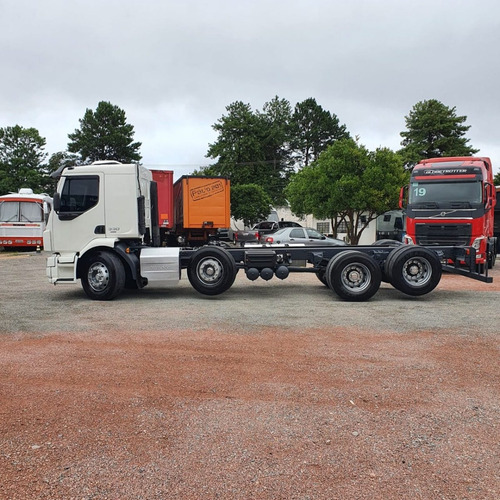 Imagem 5 de 14 de Caminhão Bitruck 8x2 Volvo Automatico Ishift Vm 330 Rs